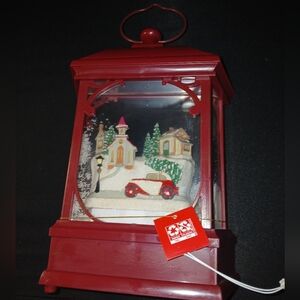 Light Up Lantern Water Globe - Farol Con Luz